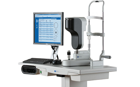 diagnostic scanning equipment to assess type of lens required for patient