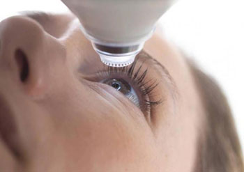 laser eye surgery… safer than contact lenses?
